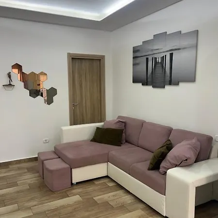 Casa Di Raja